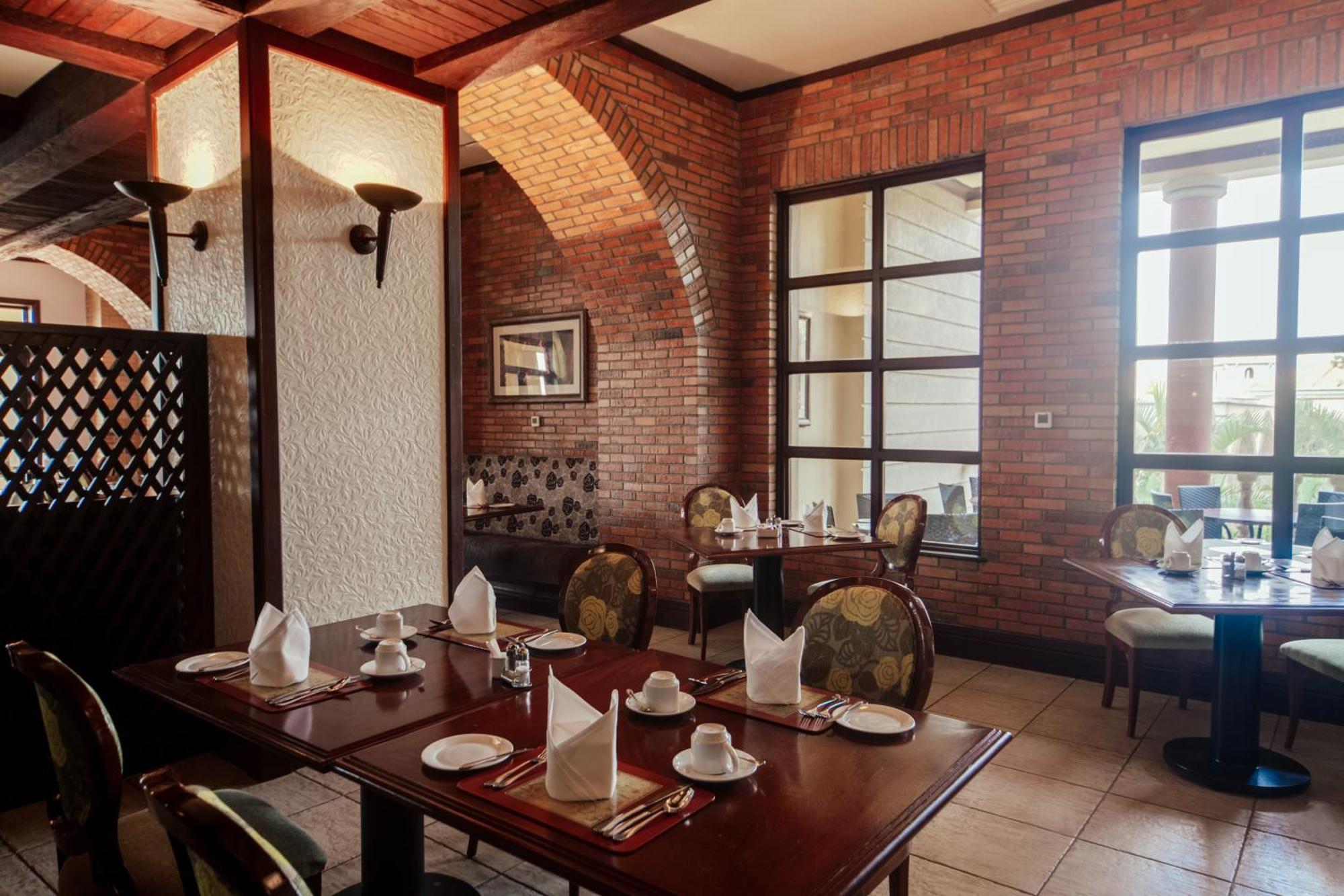 Lake Victoria Serena Golf Resort & Spa Kigo Kültér fotó